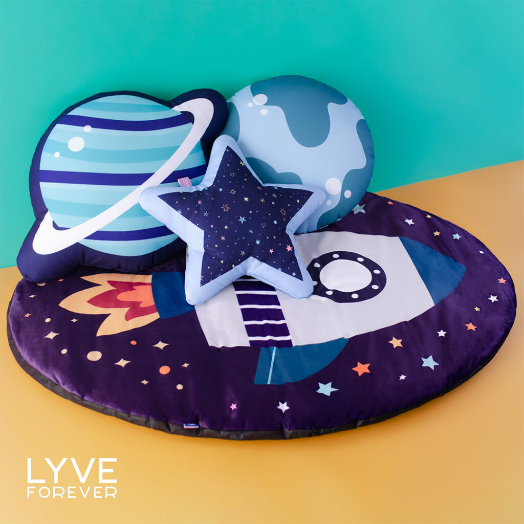 decorar una habitación infantil con Cojines Decorativos